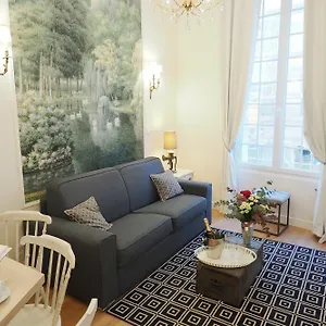  Apartamento Louvre Opera Design Chicsuites Francia